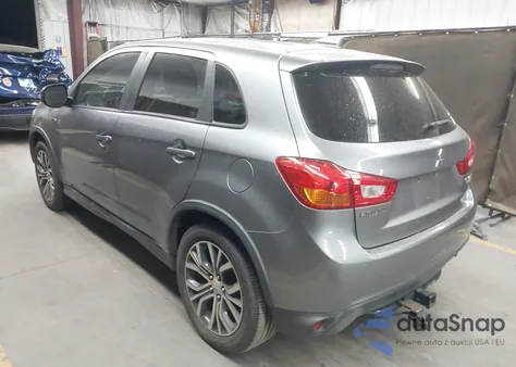 2017 Mitsubishi Outlander Sport 2.0 Es z USA, uszkodzony, nr VIN JA4AP3AU4HZ013323